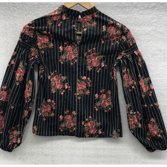 H&M Women’s Blouse Size 2 Black Floral Ruffle Mock Neck Keyhole Closure - Picture 9 of 14